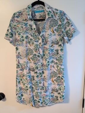 Tori Richard White Polo Tunic with Blue and Green Tropical Print Hawaiian Toile